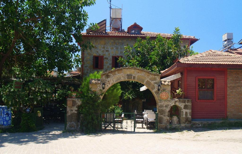 Gasthof Doga Pension *
